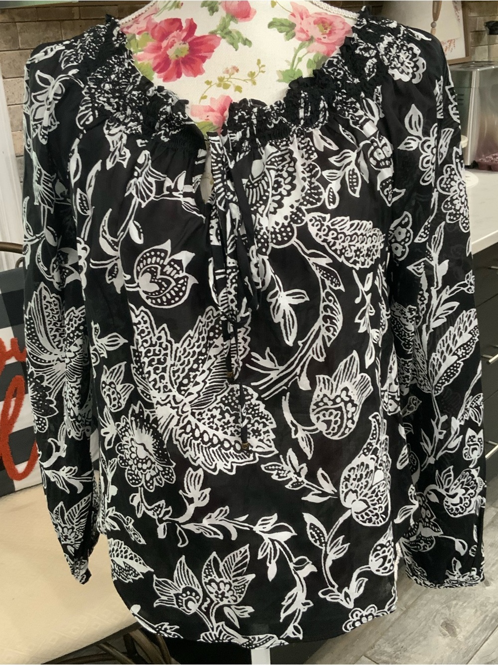 Lauren Ralph Lauren Blouse Women M Peasant Black White Floral Smock Tie Neck